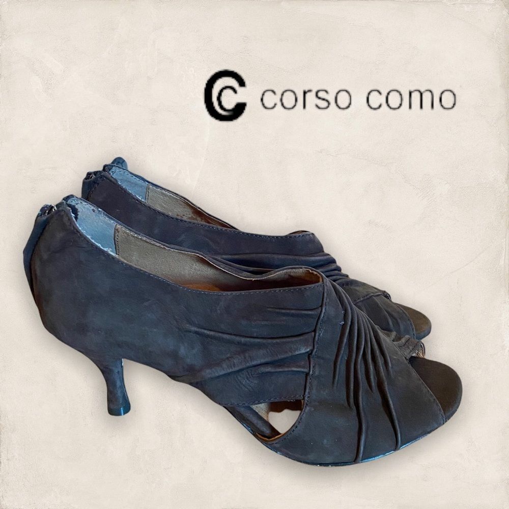 Corso Como Caryn Brown Peep Toe Mid Heels 6